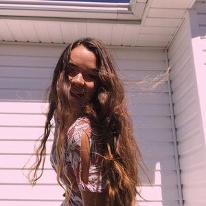 Meet your Posher, Delaney